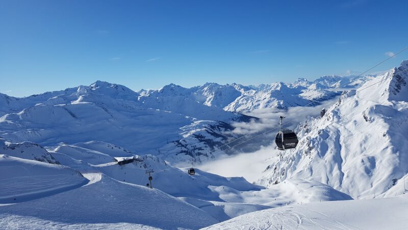 Lockdown During the Winter Season Brings Heavy Losses to Austrian Tourism Industry