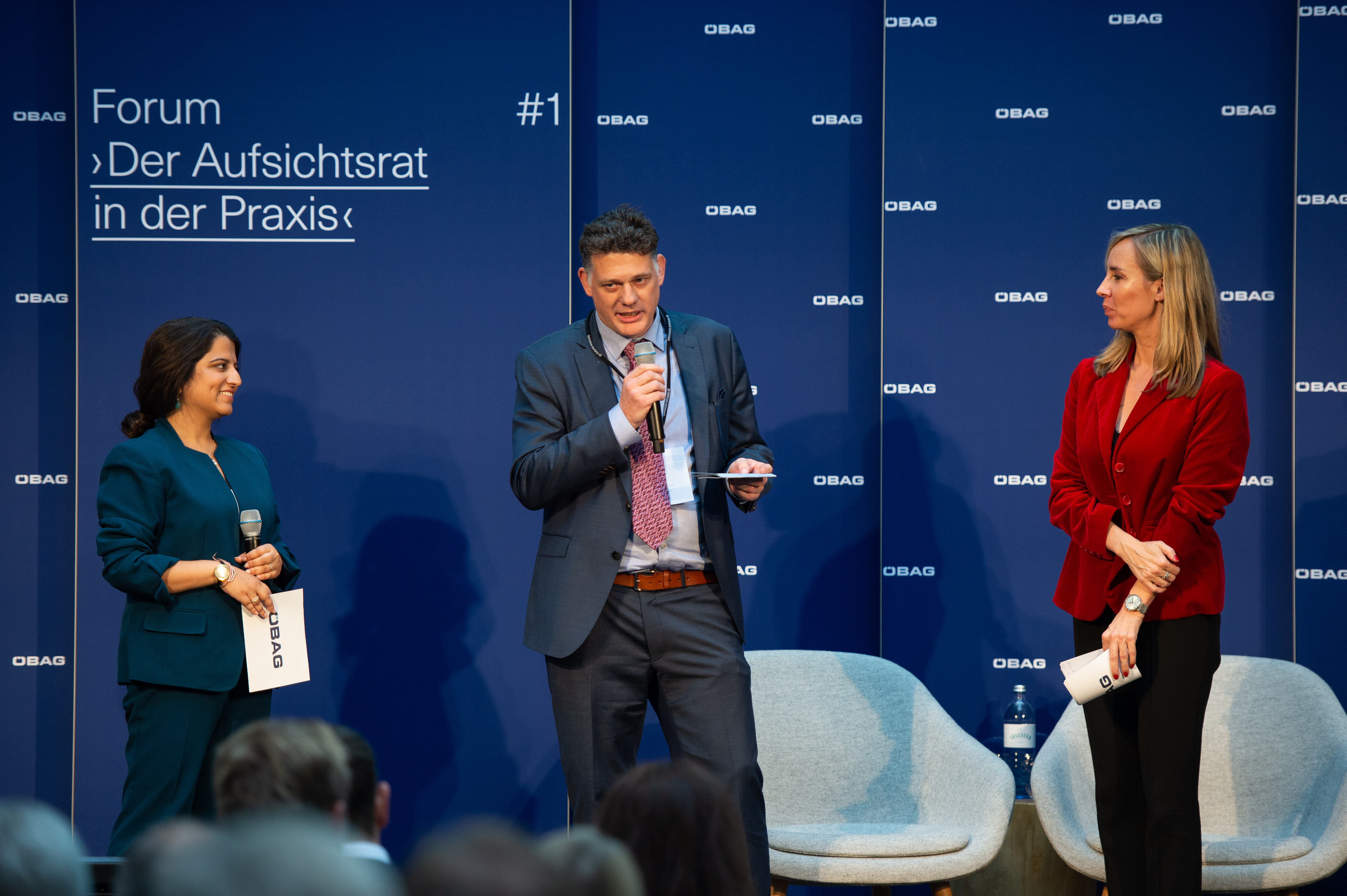 Aakriti Chandihok (ÖBAG), Werner Hölzl (WIFO) und Nadja Bernhard (ORF) © Luiza Puiu
